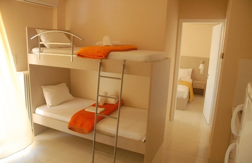 Agia Hostel | hotel eleni kandilari
