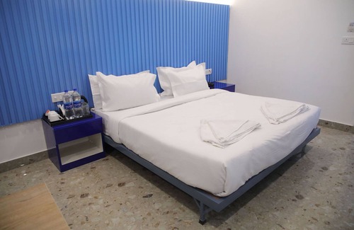 DLF Phase 5 Hotel | Hotel Elite 29 Golf Course Road