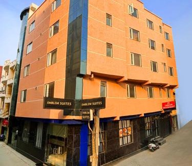 Mahipalpur Extension Hotel | Hotel Emblem Suites- Near Delhi Airport