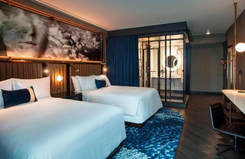 Streeterville Hotel | Hotel EMC2, Autograph Collection