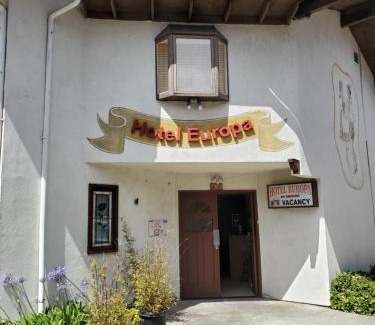 Huntington Beach Hotel | Hotel Europa