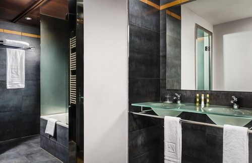 Jaca Hotel | Hotel Eurostars Reina Felicia