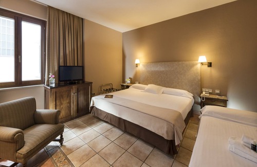 Plasencia Hotel | Hotel Exe Alfonso VIII