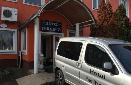 Vecses Hotel | Hotel Ferihegy