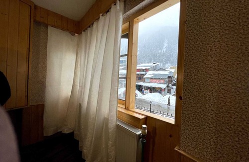 Malabar Hill Hotel | Hotel Fifth Season - Pahalgam