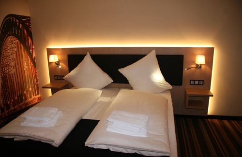 Niehl Hotel | Hotel Fortune