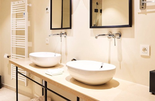 University District Hotel | Hotel FRANQ