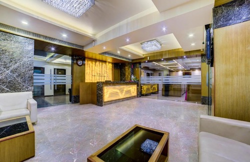 Sayajiganj Hotel | Hotel Furatt International
