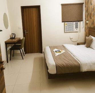 Khairagarh Hotel | Hotel Ganga Grand Rishikesh # Parking # Lift # Restaurant # Near Ghat # Property of the Year