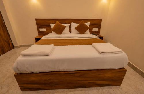 Khairagarh Hotel | Hotel Ganga Grand Rishikesh # Parking # Lift # Restaurant # Near Ghat # Property of the Year