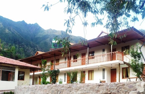 Limatambo Hotel | Hotel Garden House Huerta