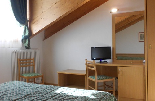 Nembia Hotel | Hotel Garni Lago Nembia