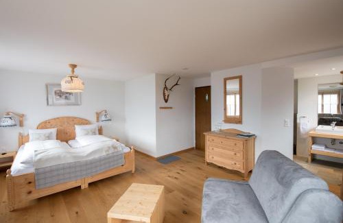 Andiast Hotel | Hotel Garni Postigliun Andiast