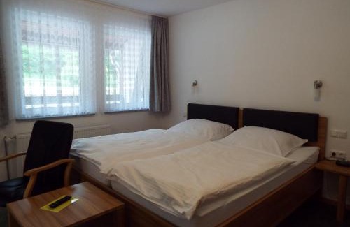 Gewissenruh Hotel | Hotel garni Zum Reinhardswald