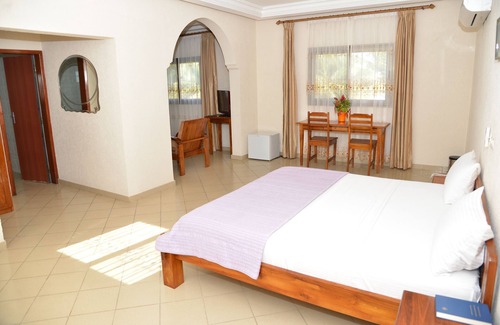 Lome Hotel | Hotel GHIS Palace