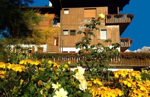 Pieve di Cadore Hotel | Hotel Giardino