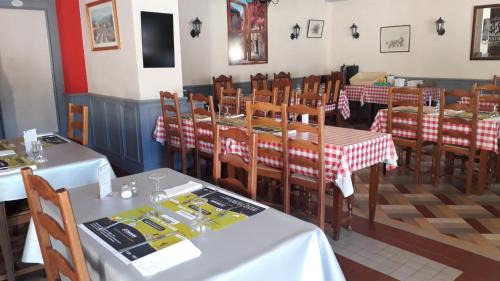 Vollore-Montagne Hotel | Hotel gites des touristes