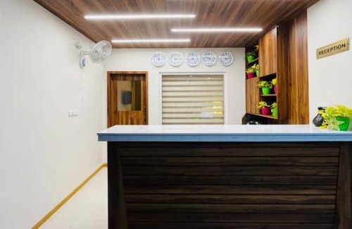 Pithapuram Hotel | Hotel Gokulam Grand