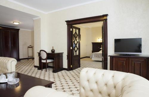 Craiova Hotel | Hotel Golden House