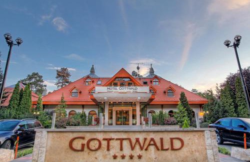 Tata Hotel | Hotel Gottwald