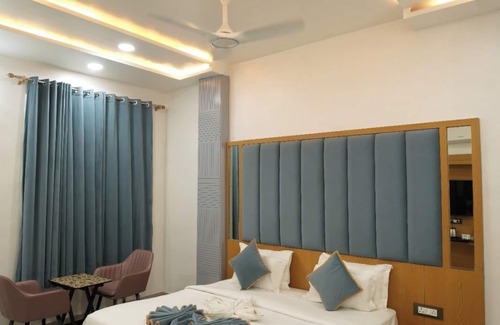 Govardhan Hotel | Hotel Govind Residency