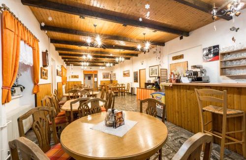 Zelezna Ruda Hotel | Hotel Gradl