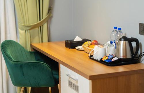 Erezha Hotel | Hotel Grand Alleppey