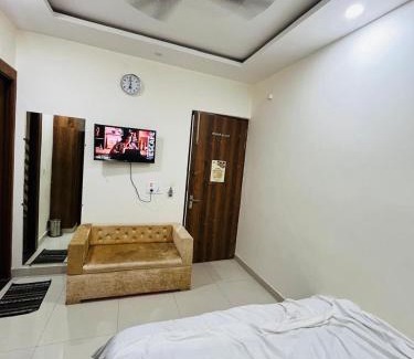 Bulandshahr Hotel | Hotel Grand Central