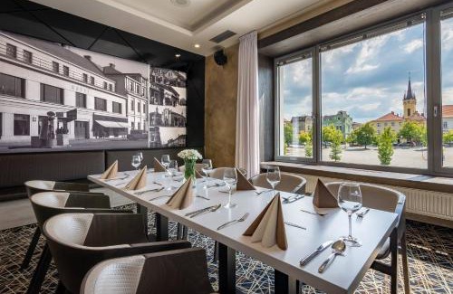 Caslav Hotel | Hotel Grand
