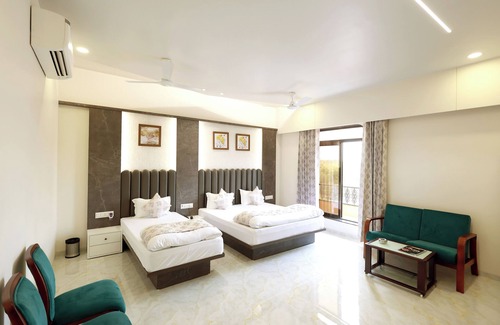 Umargam Hotel | HOTEL GRAND HAVELI