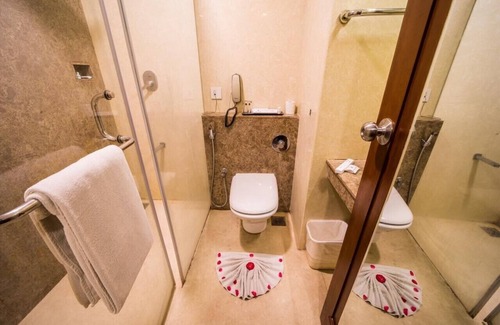Chromepet Hotel | Hotel Grand Palace Chennai
