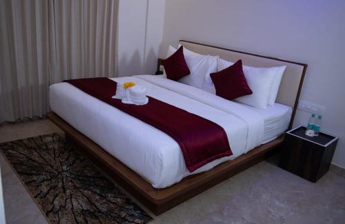 Chikkajala Hotel | Hotel Grand Villa