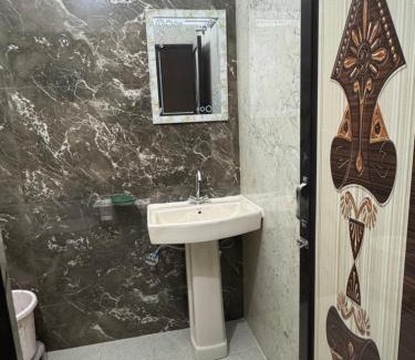 Jalandhar Hotel | Hotel Green Leaf