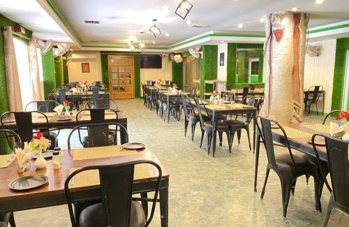 Katghora Hotel | Hotel Green Park