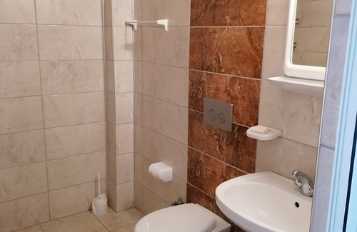 Kizilot Hotel | Hotel Grun