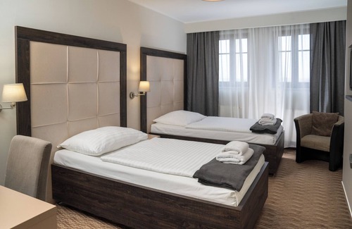 Kosmonosy Hotel | Hotel Grunt