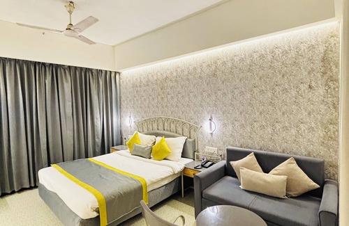 Daman Hotel | Hotel Gurukripa
