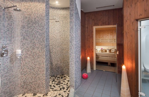 Juns Hotel | Hotel Höhlenstein