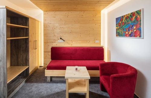 Juns Hotel | Hotel Höhlenstein