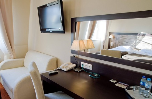 Budzyn Hotel | Hotel Habenda