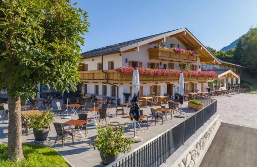 Unterschonau Bed & Breakfast | Hotel Hanauerlehen - ruhige & zentrale Top-Lage - mit Schwimmbad, Sauna, Parkplätze & Café - bayerischer Familienbetrieb