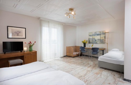 Harheim Hotel | Hotel Harheimer Hof