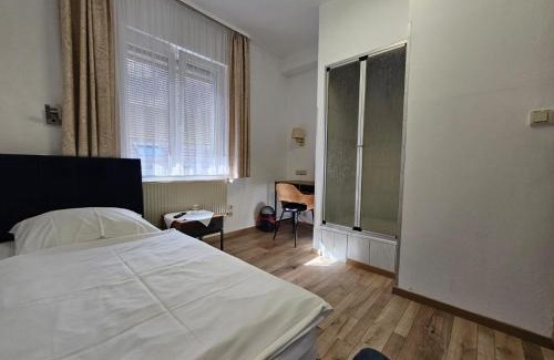Neu-Isenburg House | Hotel Haus Isenburg