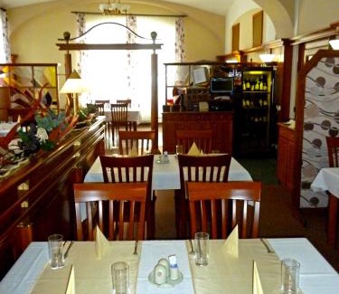 Rychnov nad Kneznou Hotel | Hotel Havel