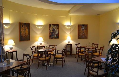 Rychnov nad Kneznou Hotel | Hotel Havel