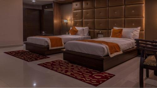 Bilaspur Hotel | Hotel Heavens Park