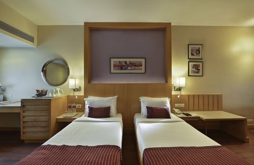 Prabhadevi Hotel | Hotel Heritage formerly known as Comfort Inn Heritage