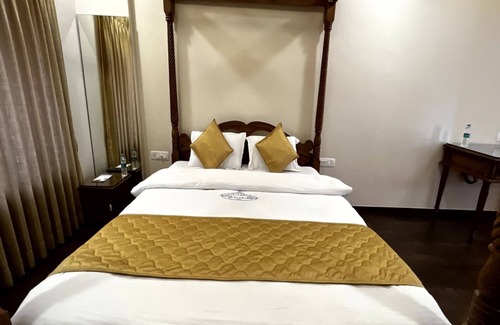 Panhala Hotel | Hotel Heritage Residency