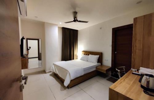 Medchal Hotel | Hotel Hibiscus Tree- Bachupally