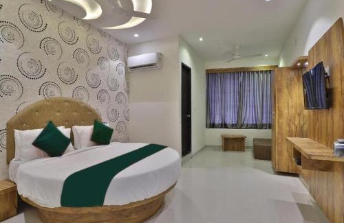 Infocity House | hotel hill city